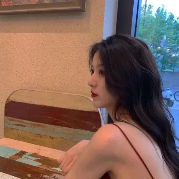 索女罗拉